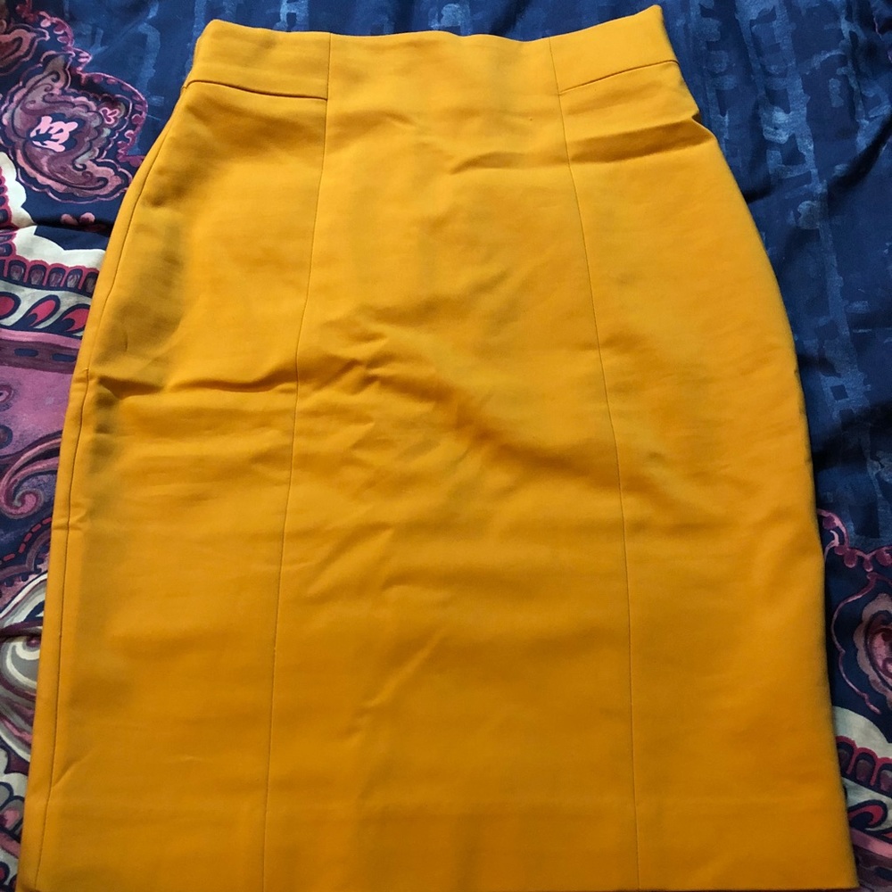 Mustard midi skirt